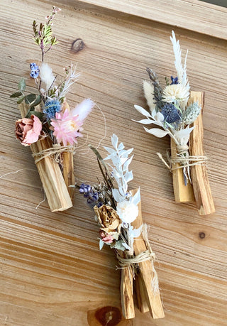 Palo Santo bundle with Dried Flowers